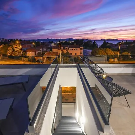 Leonardo Luxury 1 Penthouse With Jacuzzi דירה