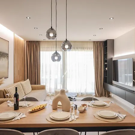 Leonardo Luxury 1 Penthouse With Jacuzzi דירה *