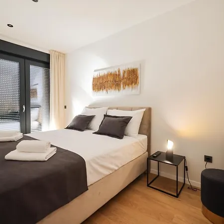 Leonardo Luxury 1 Penthouse With Jacuzzi *