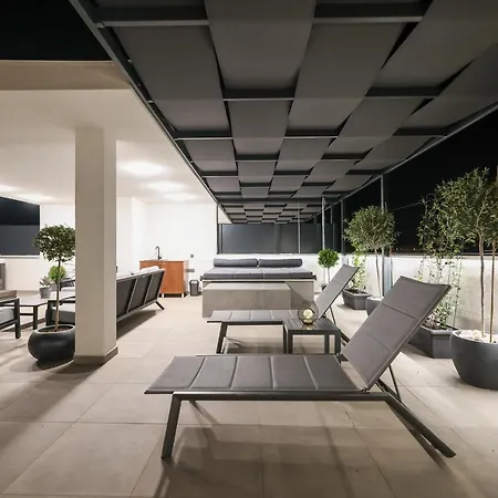 Leonardo Luxury 1 Penthouse With Jacuzzi דירה *