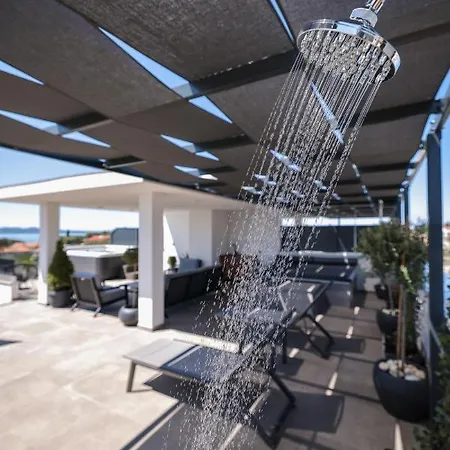 Leonardo Luxury 1 Penthouse With Jacuzzi *