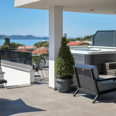 Leonardo Luxury 1 Penthouse With Jacuzzi דירה