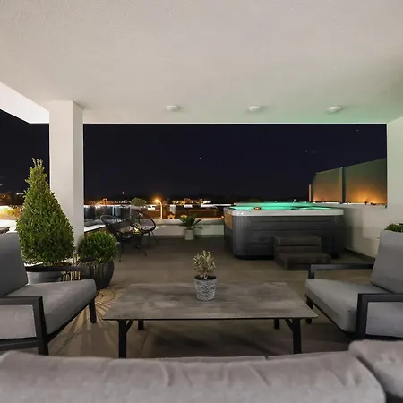 דירה Leonardo Luxury 1 Penthouse With Jacuzzi